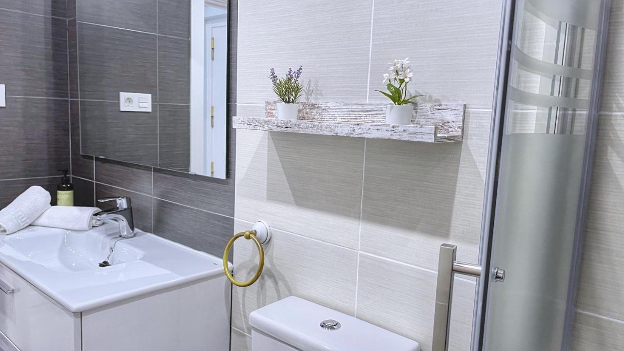 Vt Flat Reformado Con Escritorio De Trabajo Y Wifi Apartment Bilbao Bagian luar foto